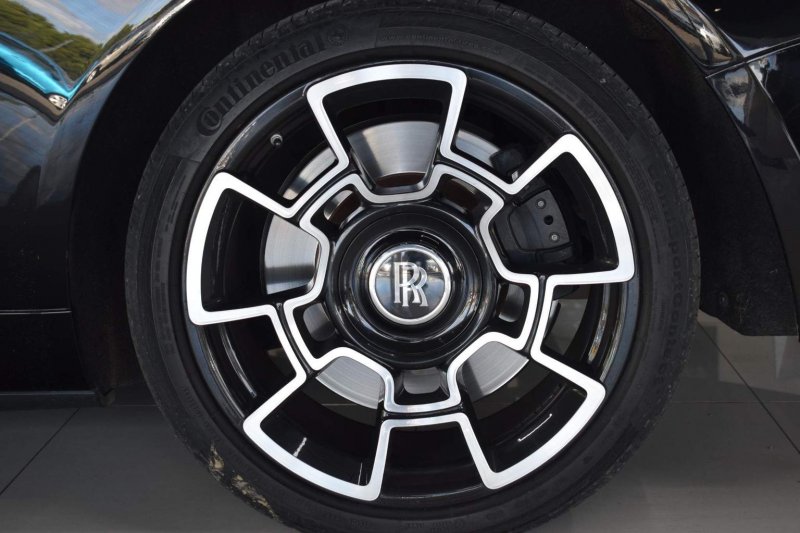 ROLLS-ROYCE DAWN