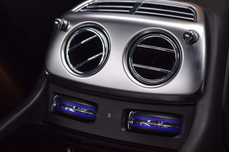 ROLLS-ROYCE DAWN