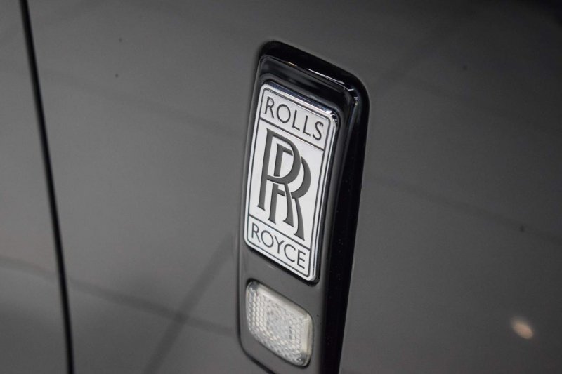 ROLLS-ROYCE DAWN