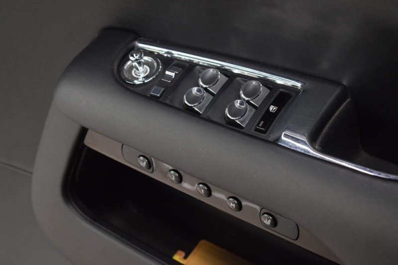 ROLLS-ROYCE DAWN