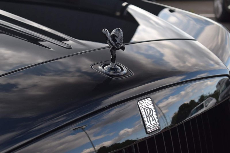 ROLLS-ROYCE DAWN