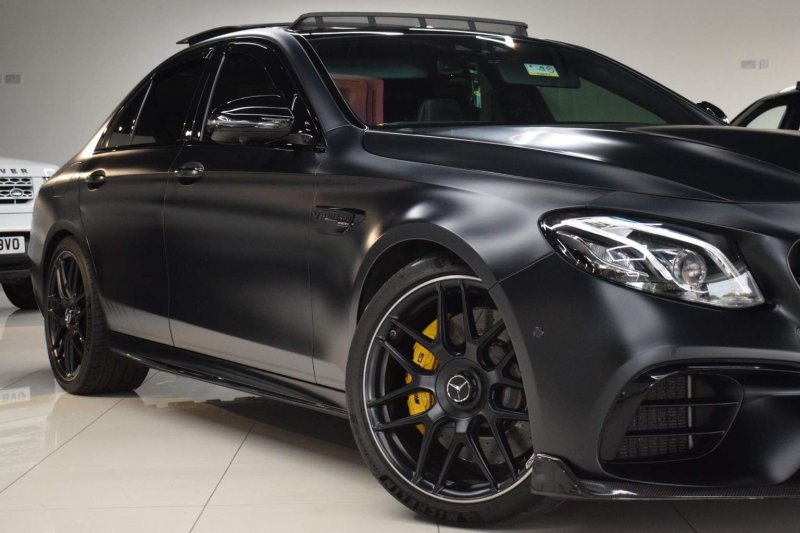 MERCEDES-BENZ E CLASS