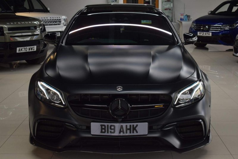 MERCEDES-BENZ E CLASS