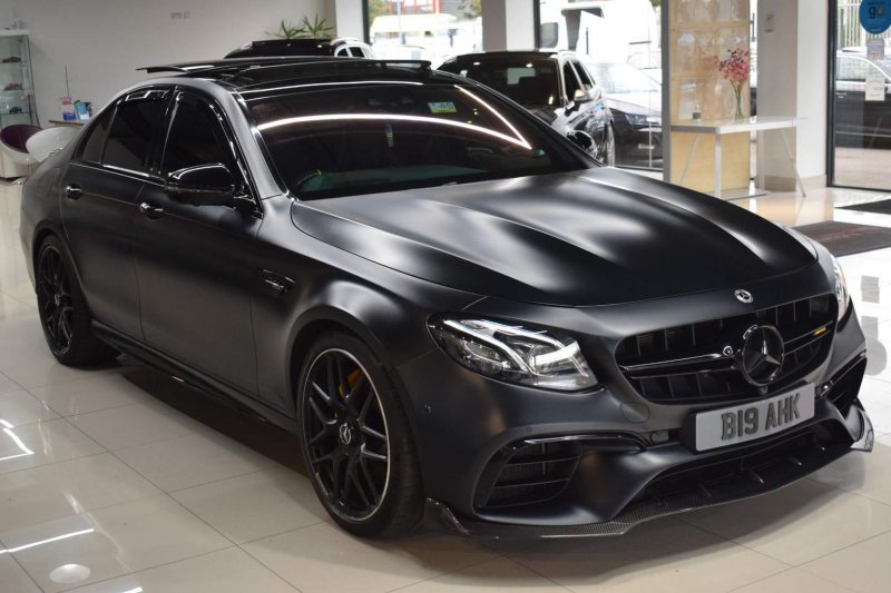 MERCEDES-BENZ E CLASS