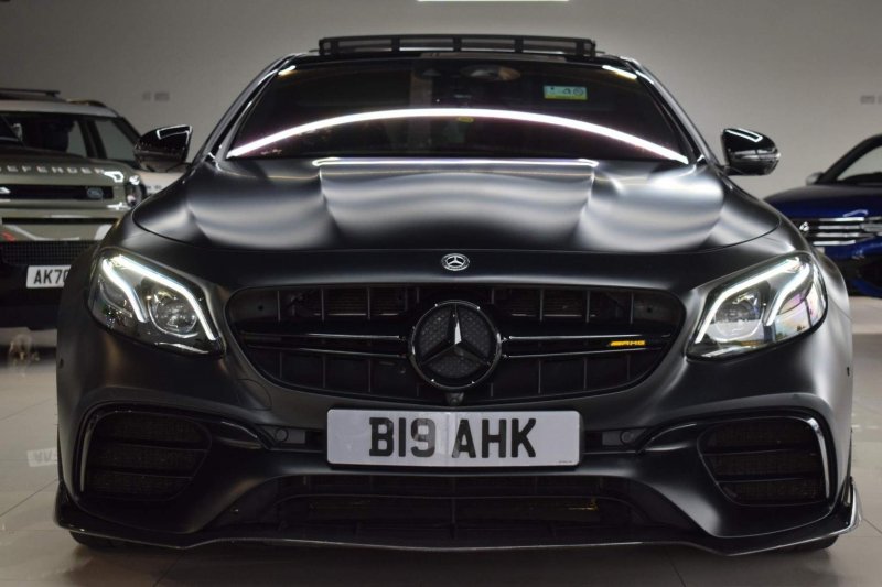MERCEDES-BENZ E CLASS