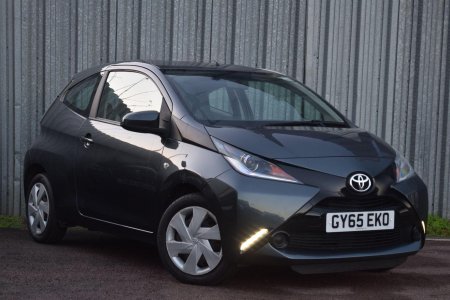 TOYOTA AYGO 1.0 VVT-i x-play Euro 5 3dr Euro 5