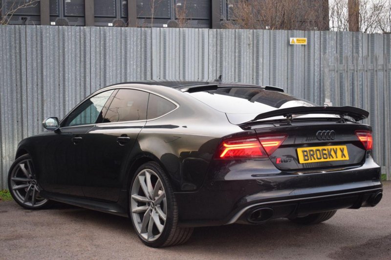 AUDI RS7