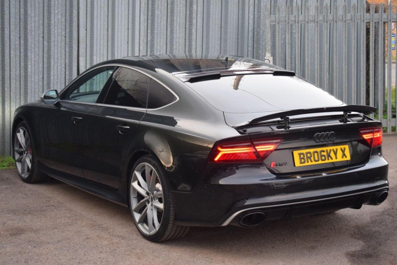 AUDI RS7