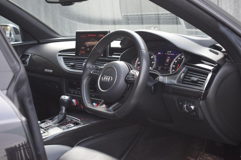 AUDI RS7