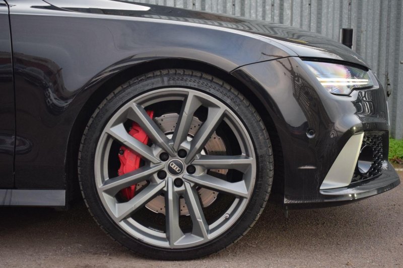AUDI RS7