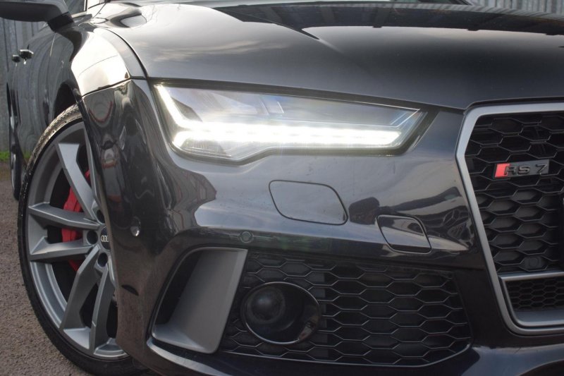 AUDI RS7